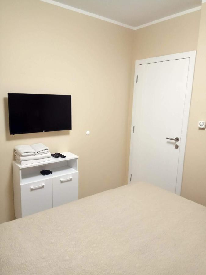 Apartment Cherry Gold Zrenjanin Eksteriør billede